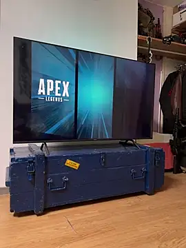 Snapshot of Piratee666 chatting on February 3, 2026, 12:21 pm Piratee666 online show from February 3, 2026, 12:21 pm