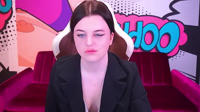 KristiFoxy online show from July 18, 2026, 5:27 am