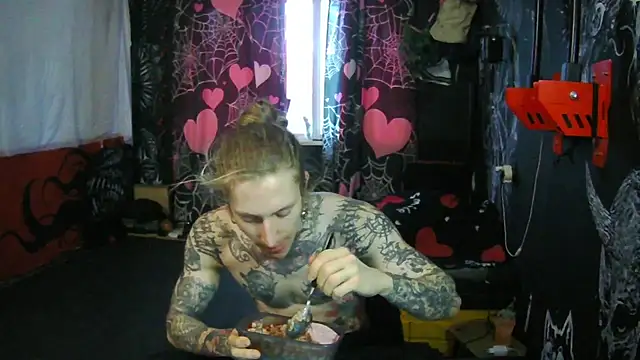 Snapshot of Elven_Damocles chatting on February 17, 2026, 1:30 pm Elven Damocles online show from February 17, 2026, 1:30 pm