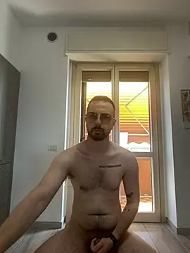 ItalianAlex online show from August 4, 2026, 1:59 pm