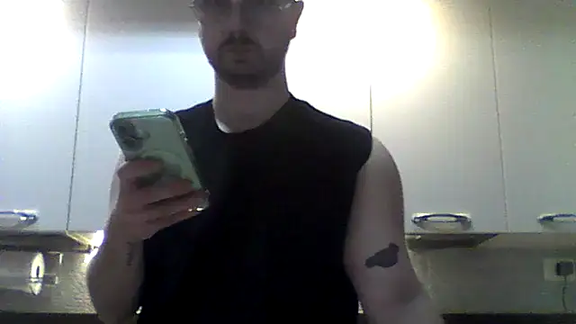 Snapshot of ItalianAlex chatting on February 3, 2026, 4:56 pm ItalianAlex online show from February 3, 2026, 4:56 pm