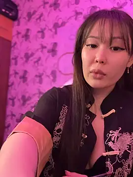 YukiiTYAN online show from March 24, 2026, 2:39 pm