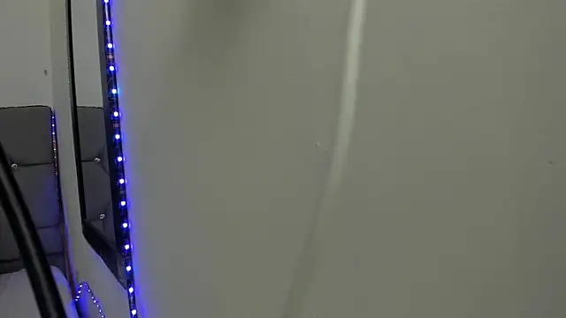  1DERECK online show from February 12, 2026, 9:42 am