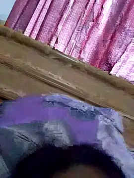 loveofpetitegirls34 online show from February 12, 2026, 2:06 pm