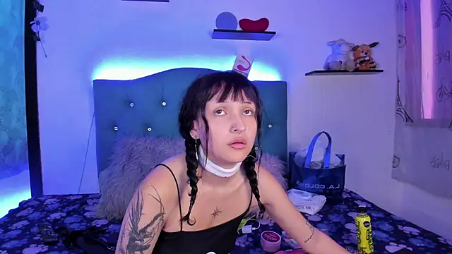 Snapshot of Gemma_honey chatting on April 14, 2026, 1:49 pm Gemma honey online show from April 14, 2026, 1:49 pm