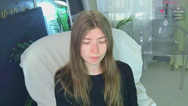 Bubble Chloe online show from March 13, 2026, 2:00 pm