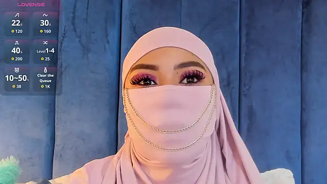 fatimarab   online show from March 4, 2026, 3:25 am