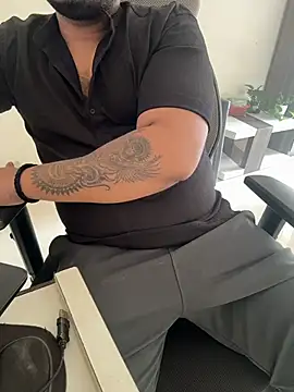 Snapshot of Rah0091 chatting on February 12, 2026, 6:24 am Rah0091 online show from February 12, 2026, 6:24 am