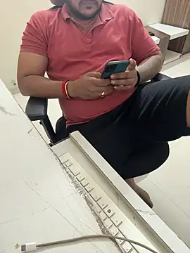 Rah0091 online show from April 5, 2026, 4:35 pm