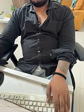 Snapshot of Rah0091 chatting on February 17, 2026, 6:27 pm Rah0091 online show from February 17, 2026, 6:27 pm