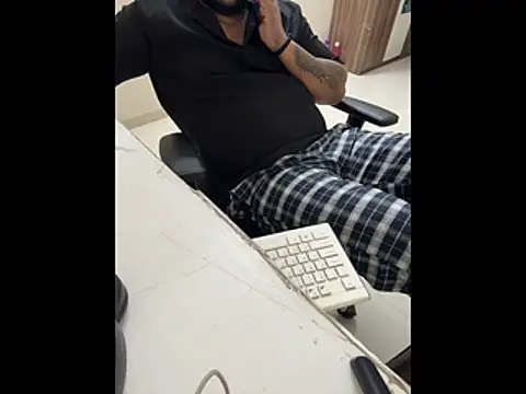 Rah0091 online show from March 16, 2026, 6:43 pm