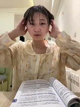 LXR77887 online show from March 14, 2026, 3:23 am