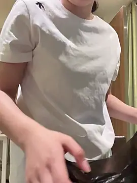 LXR77887 online show from April 28, 2026, 8:08 am