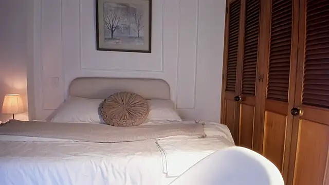 Snapshot of ConnieDeep chatting on March 27, 2026, 9:43 am ConnieDeep online show from March 27, 2026, 9:43 am