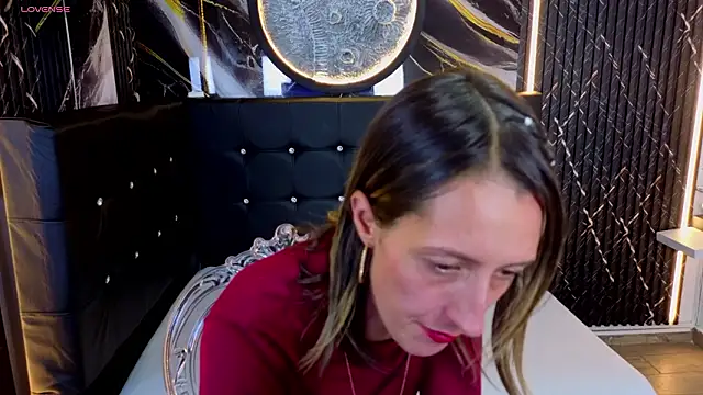 Snapshot of Karolyn_rousse chatting on February 7, 2026, 12:24 pm Karolyn rousse online show from February 7, 2026, 12:24 pm