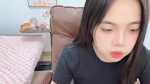 Snapshot of Dawn-2 chatting on February 24, 2026, 1:06 am Dawn-2 online show from February 24, 2026, 1:06 am