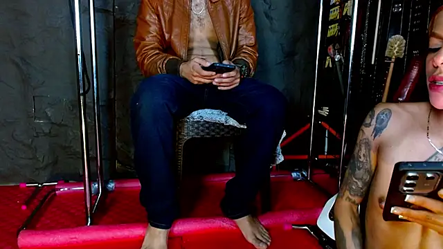 Ariaoficial online show from April 2, 2026, 9:43 pm