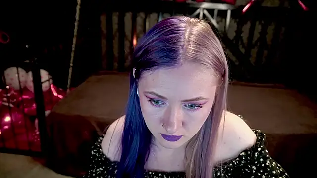 DramaQuenns online show from February 17, 2026, 6:54 am