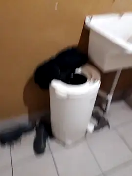 ramiroivan200 online show from March 3, 2026, 2:35 pm