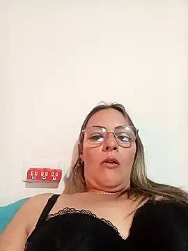 Snapshot of MONITA_SEXXX chatting on February 3, 2026, 8:25 pm MONITA SEXXX online show from February 3, 2026, 8:25 pm