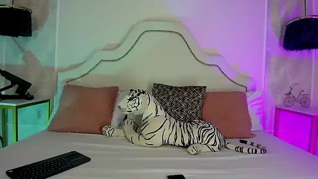 niicole garner online show from March 4, 2026, 4:59 pm