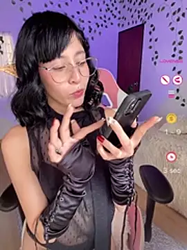 Capricornmystic1 online show from June 4, 2026, 7:18 pm