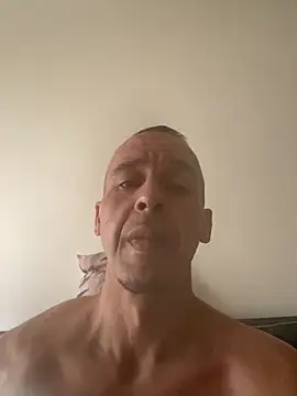 creativeX online show from March 4, 2026, 4:37 pm