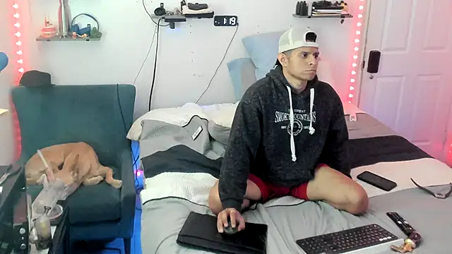 JokerAndyKenwood online show from April 24, 2026, 6:21 pm