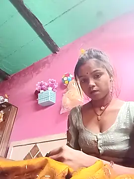 Snapshot of Cut_ikina chatting on February 14, 2026, 4:02 am Cut ikina online show from February 14, 2026, 4:02 am