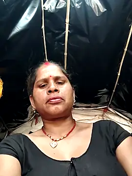 Snapshot of Hot_kiran4 chatting on February 17, 2026, 7:27 am Hot kiran4 online show from February 17, 2026, 7:27 am