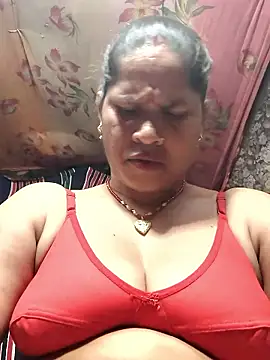 Hot kiran4 online show from April 6, 2026, 1:01 pm