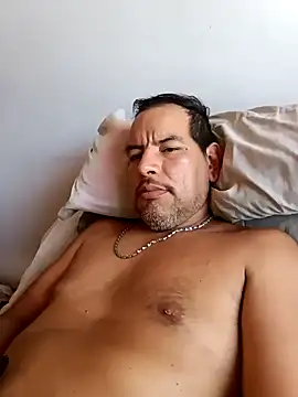 Snapshot of gordorichard chatting on February 8, 2026, 6:27 pm gordorichard online show from February 8, 2026, 6:27 pm