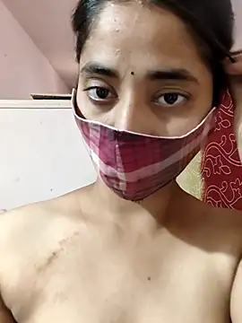 Kitti-Sharma online show from July 30, 2026, 4:33 am