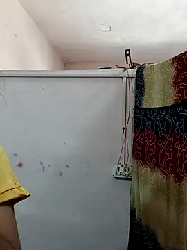 Kitti-Sharma online show from July 25, 2026, 6:43 am