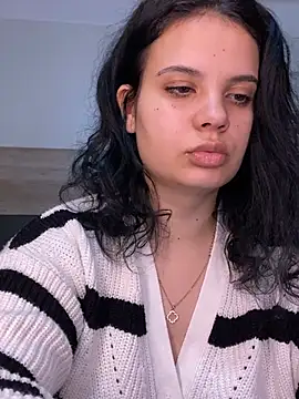 Karolina Velvet online show from February 9, 2026, 9:24 pm