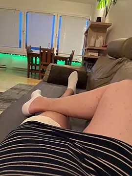 hungryMaya online show from February 25, 2026, 5:02 pm