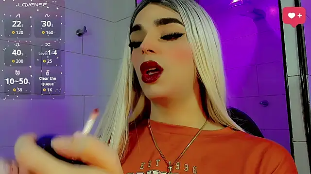 Maddye Fox online show from May 24, 2026, 3:39 am