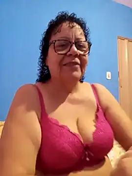 Snapshot of Luach chatting on February 7, 2026, 2:25 pm Luach online show from February 7, 2026, 2:25 pm