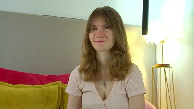 Snapshot of MilaMaelis chatting on March 22, 2026, 6:26 am MilaMaelis online show from March 22, 2026, 6:26 am