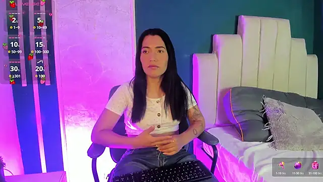 Snapshot of Adrienne__ chatting on March 28, 2026, 9:16 pm Adrienne online show from March 28, 2026, 9:16 pm