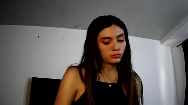 Valeryfox08 online show from April 27, 2026, 3:10 pm