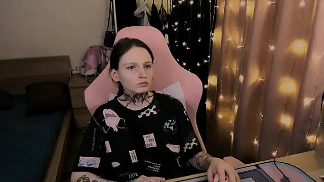 Snapshot of Onyxix chatting on March 14, 2026, 7:20 pm Onyxix online show from March 14, 2026, 7:20 pm