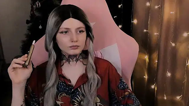 Snapshot of Onyxix chatting on February 4, 2026, 7:53 pm Onyxix online show from February 4, 2026, 7:53 pm