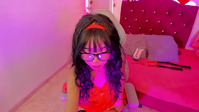 Snapshot of Sweetx__cherry chatting on February 14, 2026, 1:44 pm Sweetx cherry online show from February 14, 2026, 1:44 pm