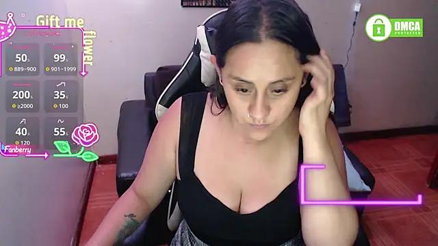 Snapshot of MeliisaRobers chatting on February 21, 2026, 9:33 am MeliisaRobers online show from February 21, 2026, 9:33 am