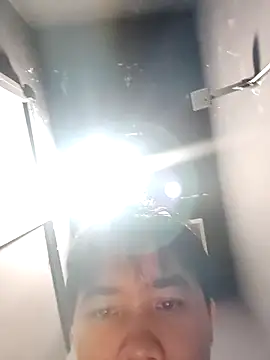 minh2k5 online show from February 15, 2026, 8:08 pm