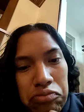 Snapshot of Julieta_Parker chatting on April 9, 2026, 1:40 am Julieta Parker online show from April 9, 2026, 1:40 am