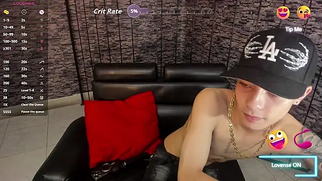 Dereck Boy  online show from May 19, 2026, 4:41 am