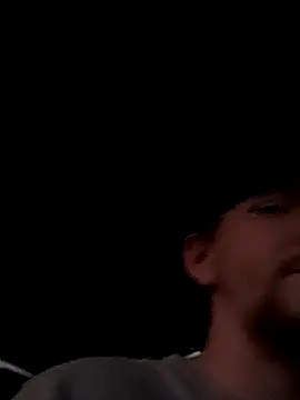 Snapshot of Horus1922 chatting on February 12, 2026, 12:32 am Horus1922 online show from February 12, 2026, 12:32 am