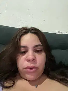 Adriputinha online show from July 26, 2026, 2:18 am